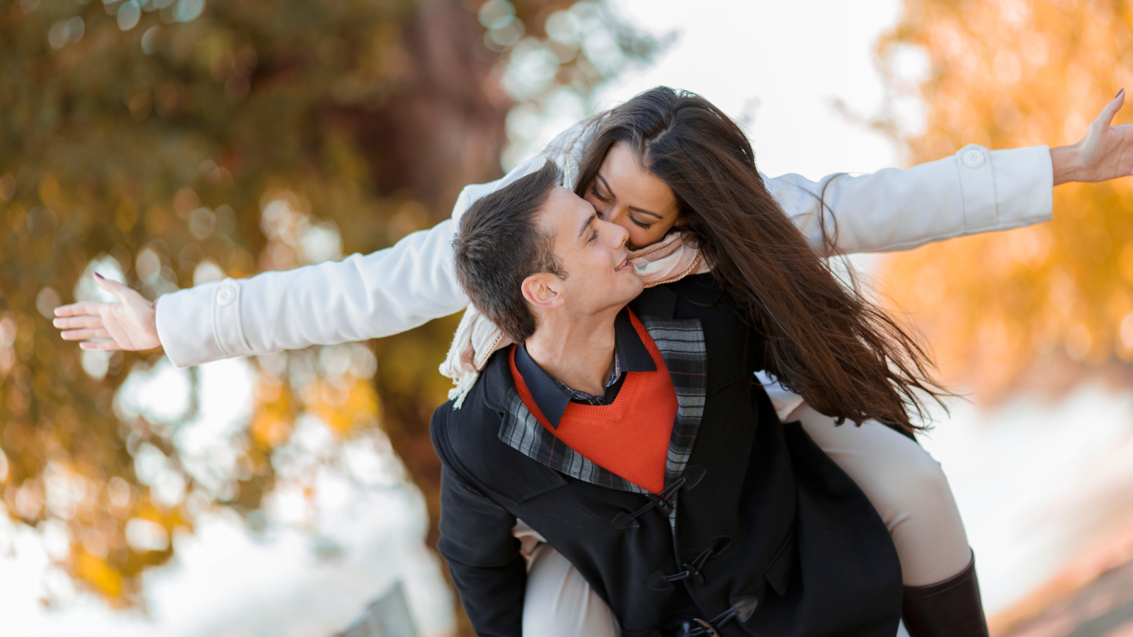 21 Creative Ideas for Couples to Try：Say Goodbye to Boring Dates！